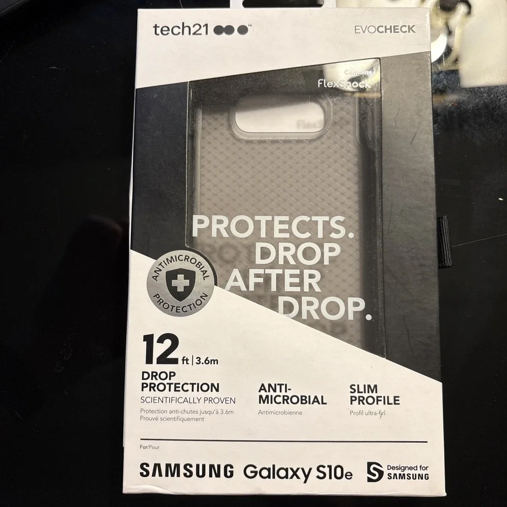 Tech21 Case for Samsung Galaxy S10+ Evo‎ Check - Smokey/Black